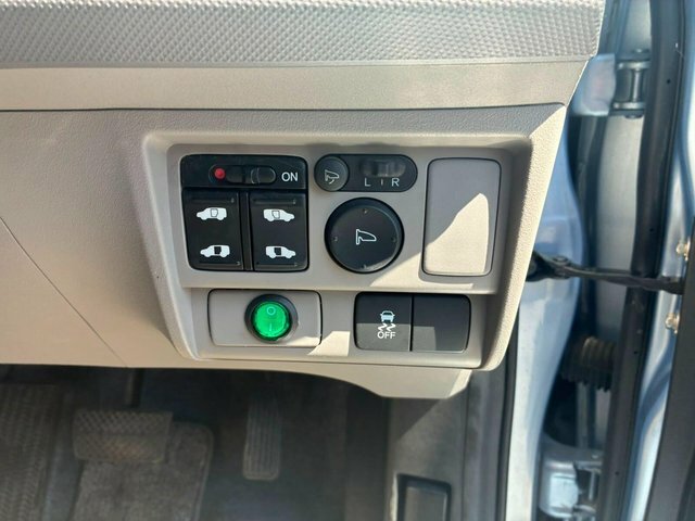 Honda Freed Hybrid 6 Seats Disable Accesswheel Chai Black #16