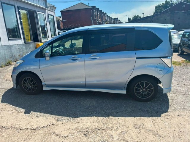 Honda Freed Hybrid 6 Seats Disable Accesswheel Chai Black #8