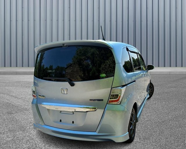 Honda Freed 1.5L Hybrid Blue #5