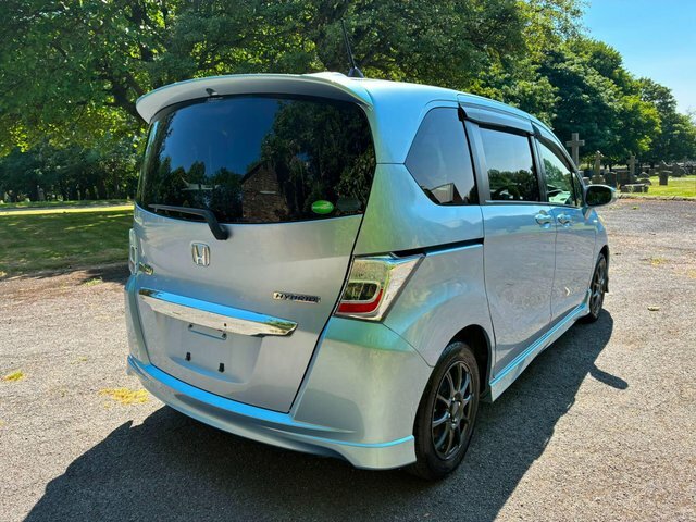 Honda Freed 1.5 Hybrid 6 Seats Black #73