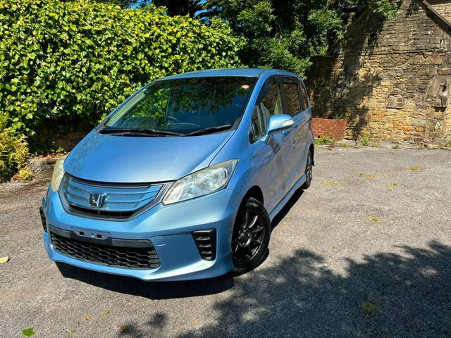 Honda Freed 1.5 Hybrid 6 Seats Black #49