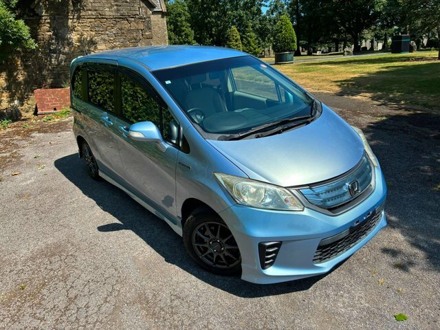 Honda Freed 1.5 Hybrid 6 Seats Black #37