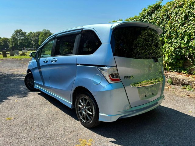 Honda Freed 1.5 Hybrid 6 Seats Black #59