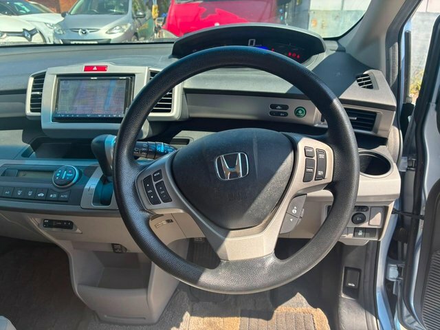 Honda Freed Hybrid 6 Seats Disable Accesswheel Chai Black #15