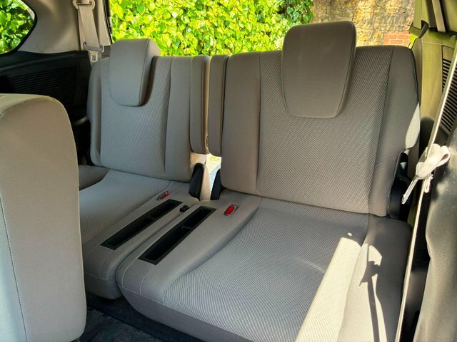 Honda Freed 1.5 Hybrid 6 Seats Black #14