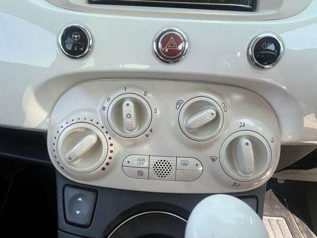 Fiat 500 Hatchback White #16