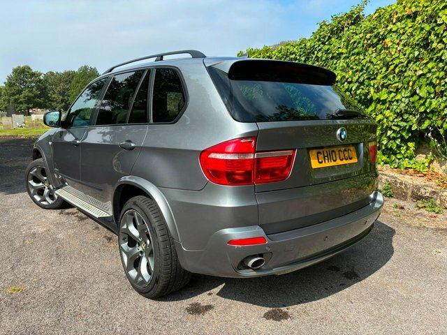 BMW X5 M Sport White #64