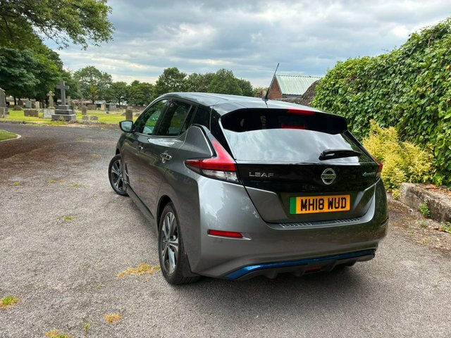 Nissan Leaf 40Kwh N-connecta Hatchback 150 Silver #69