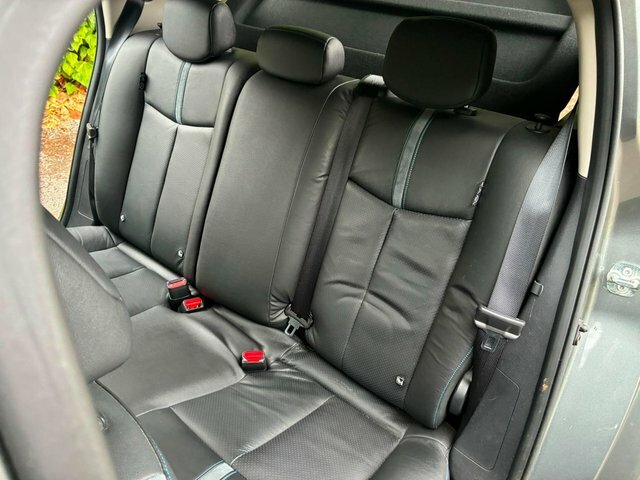 Nissan Leaf 40Kwh N-connecta Hatchback 150 Silver #17