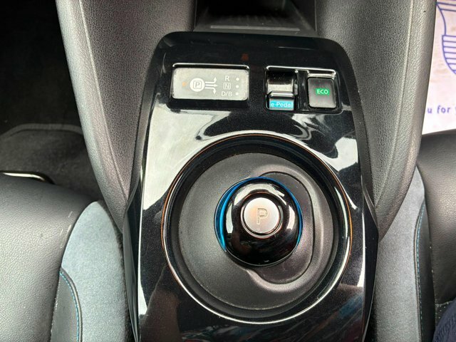 Nissan Leaf 40Kwh N-connecta Hatchback 150 Silver #43