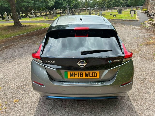 Nissan Leaf 40Kwh N-connecta Hatchback 150 Silver #72