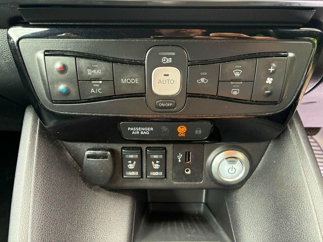 Nissan Leaf 40Kwh N-connecta Hatchback 150 Silver #41