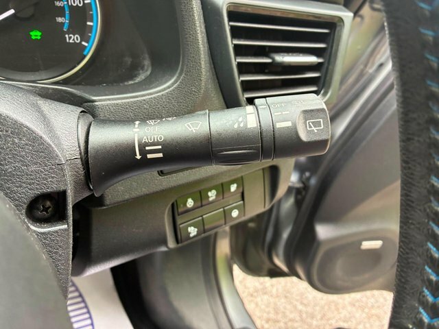 Nissan Leaf 40Kwh N-connecta Hatchback 150 Silver #33