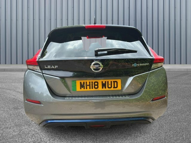 Nissan Leaf 40Kwh Tekna Grey #5