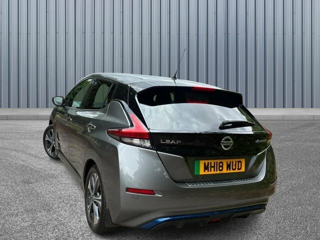 Nissan Leaf 40Kwh Tekna Grey #4