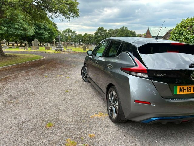 Nissan Leaf 40Kwh N-connecta Hatchback 150 Silver #70