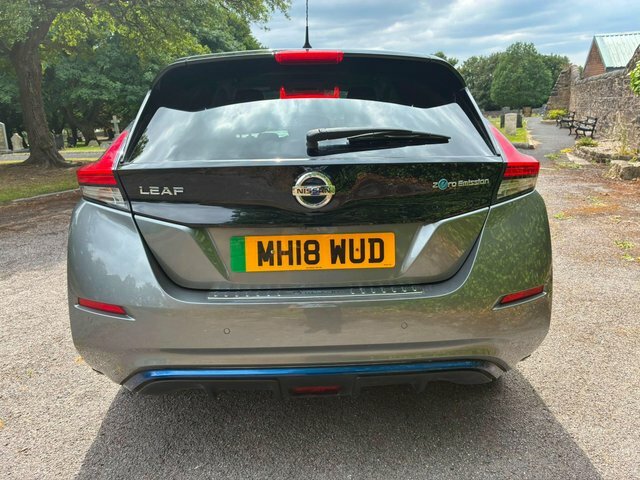 Nissan Leaf 40Kwh N-connecta Hatchback 150 Silver #73