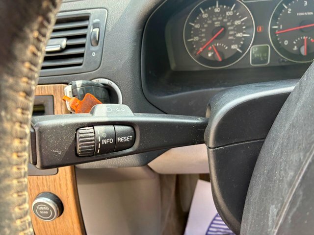 Volvo C70 Convertible 2.4I Se 200757 Blue #23