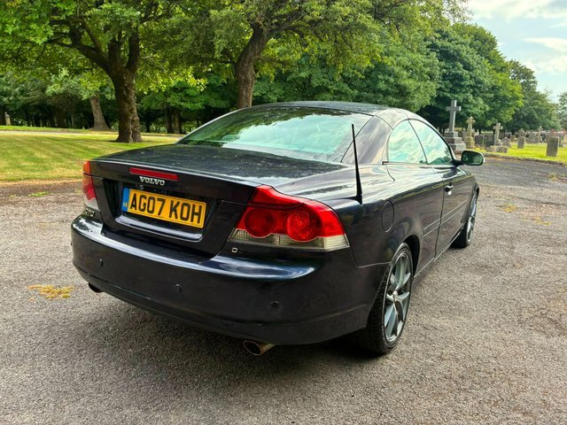 Volvo C70 Convertible 2.4I Se 200757 Blue #70