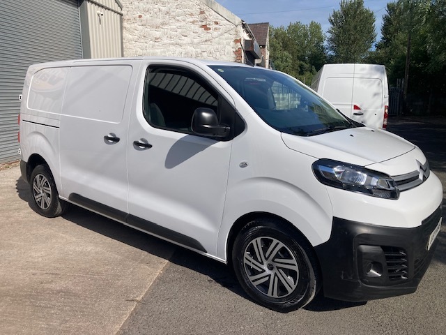 Citroen Dispatch Mpv White