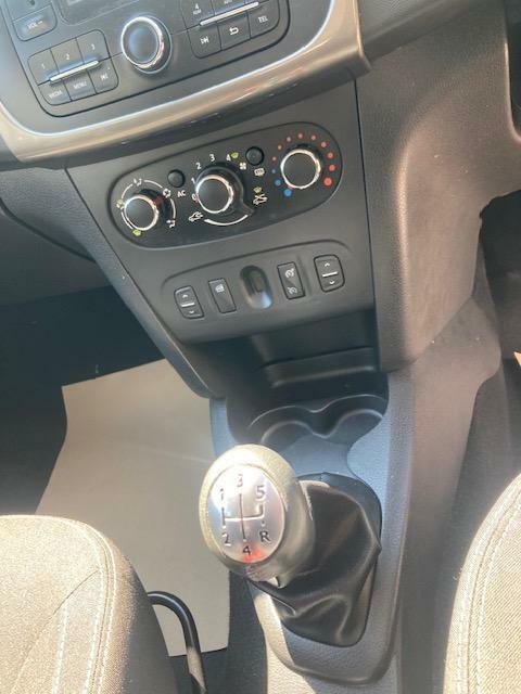 Dacia Logan Access White #11