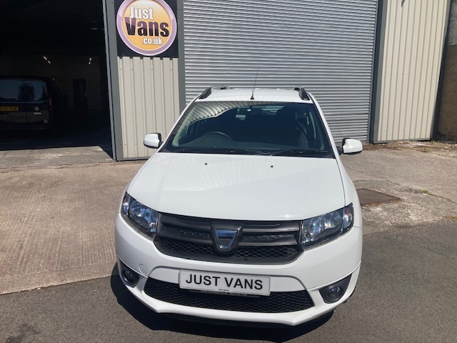 Dacia Logan Estate Car 0.9 Laureate Tce White #2