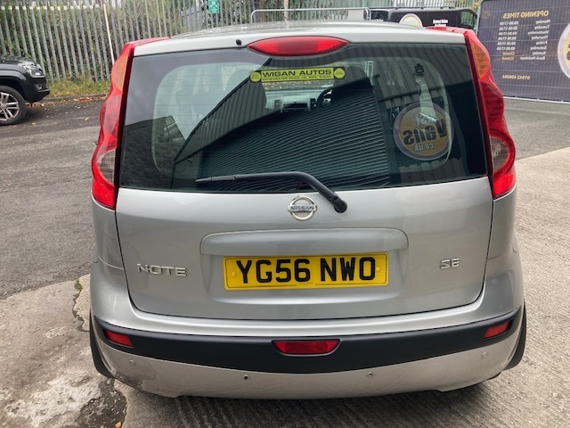 Nissan Note 1.6 Se Hatch 1.6 Se Silver #4