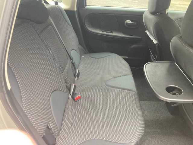 Nissan Note 1.6 Se Hatch 1.6 Se Silver #6