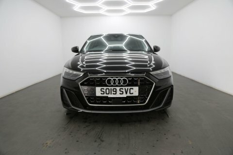Audi A1 1.0 Tfsi 30 SO19SVC Black #2