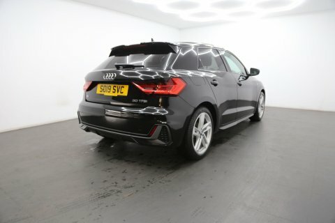 Audi A1 1.0 Tfsi 30 SO19SVC Black #4