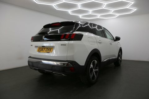 Peugeot 3008 1.6 Bluehdi Gt EU67ZHV White #4