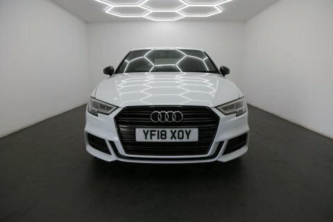 Audi A3 1.5 Tfsi Cod YF18XOY White #2