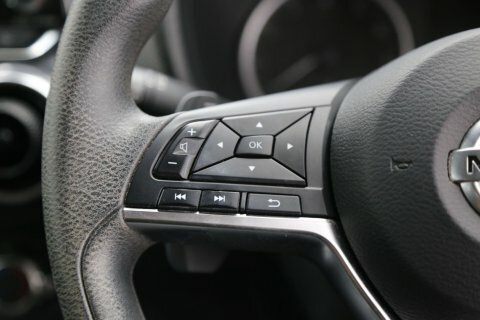 Nissan Juke Hatchback #9