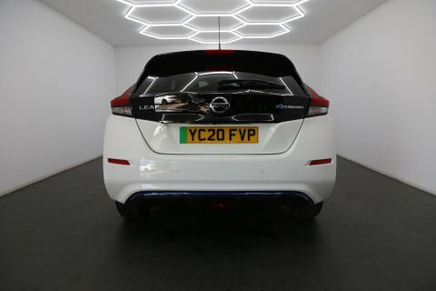 Nissan Leaf 40Kwh Tekna YC20FVP White #5