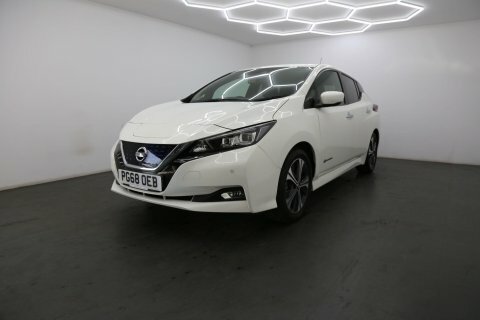 Nissan Leaf 40Kwh Tekna White #3