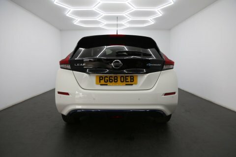 Nissan Leaf 40Kwh Tekna White #5