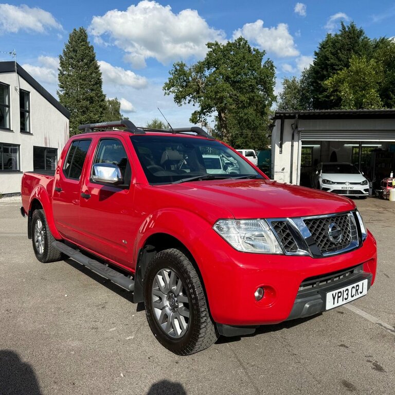 Nissan Navara 3.0 Dci V6 Outlaw 4Wd Euro 5 Red
