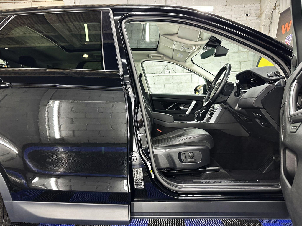 Land Rover Discovery Sport Td4 Hse White #27
