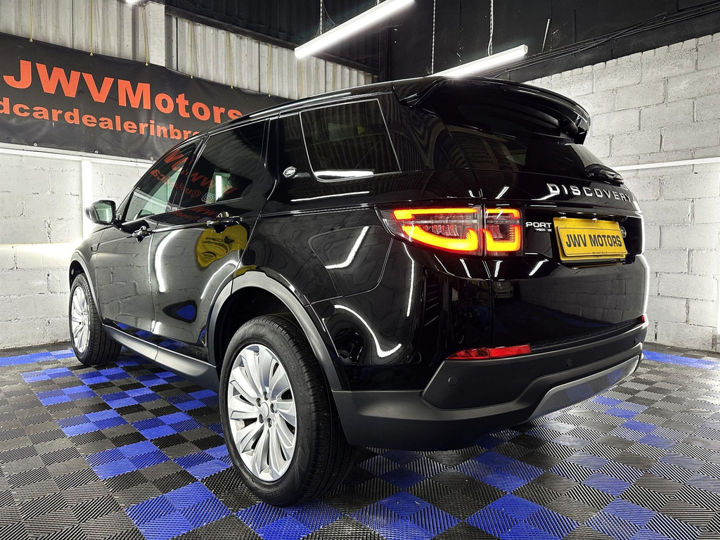 Land Rover Discovery Sport Td4 Hse White #9