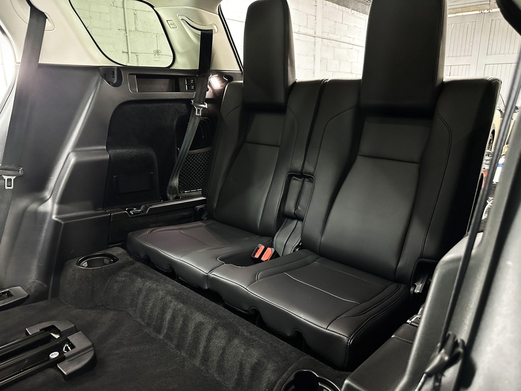 Land Rover Discovery Sport Td4 Hse White #42