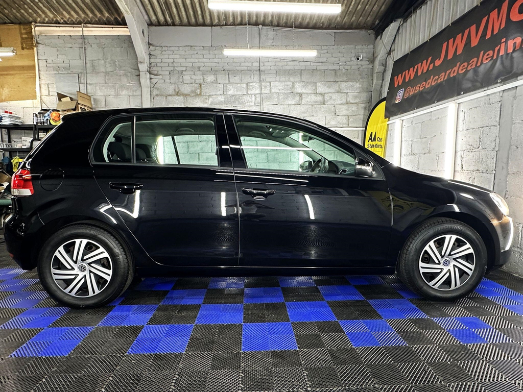 Volkswagen Golf 1.4 Tsi Match Red #52