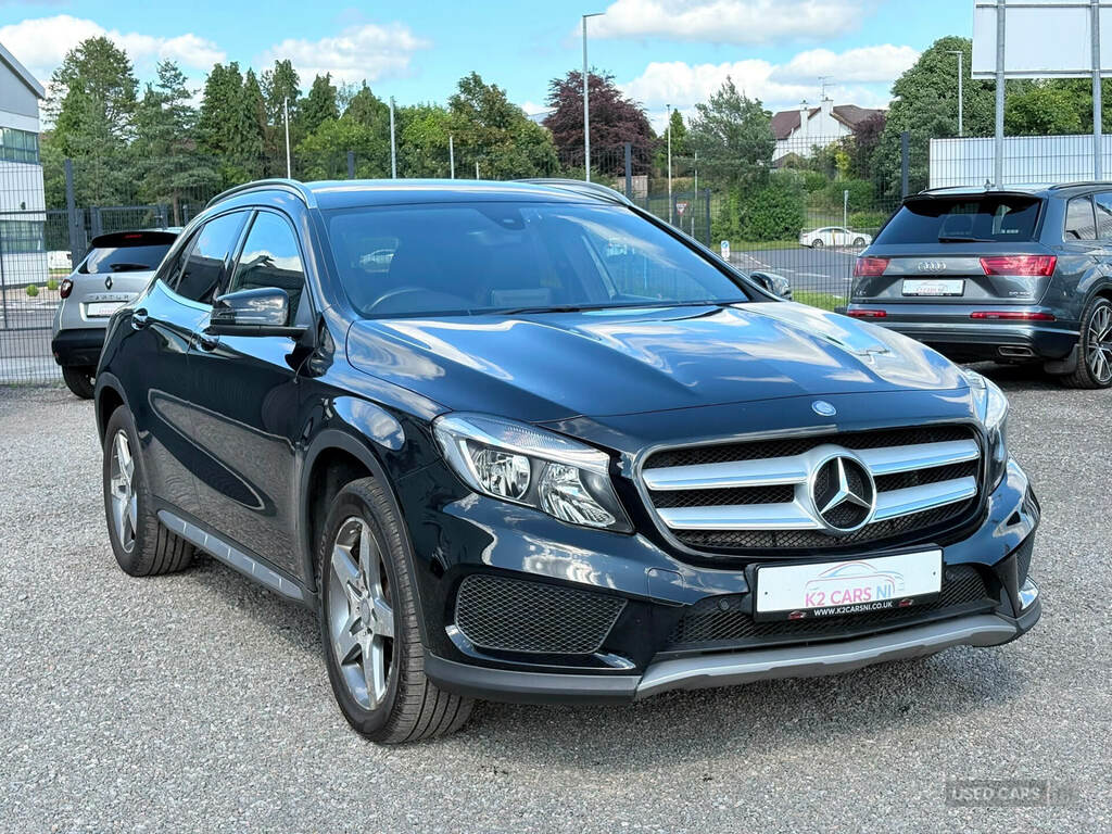 Mercedes-Benz GLA Class Gla 200D Amg Line Black