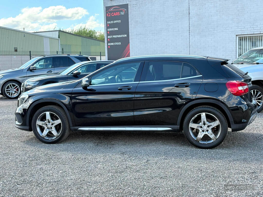 Mercedes-Benz GLA Class Gla 200D Amg Line WO65BNB Black #5