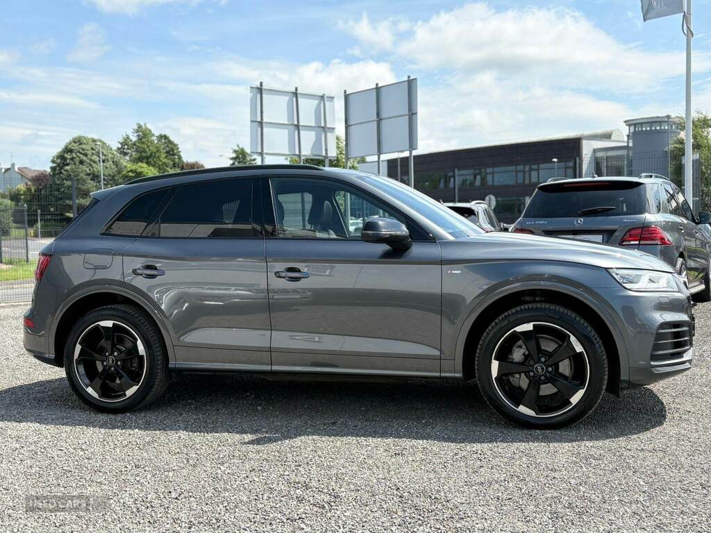 Audi Q5 40 Tdi Quattro Black Edition S Tronic RY19LZR Grey #4
