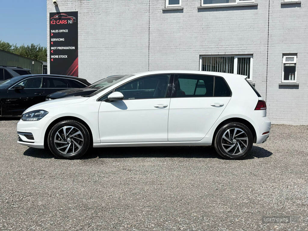 Volkswagen Golf 1.6 Tdi Match GM68HJY White #4