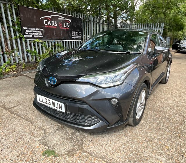 Toyota C-Hr Vvt-h Icon Cvt Euro Grey