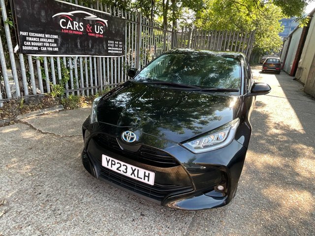 Toyota Yaris Vvt-h Design E-cvt Euro Black