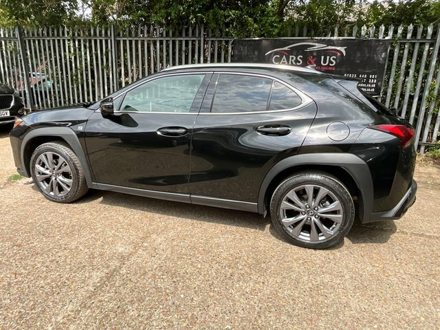 Lexus UX 250H F Sport Design Black #6