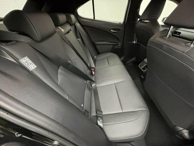 Lexus UX 250H F Sport Design Black #3