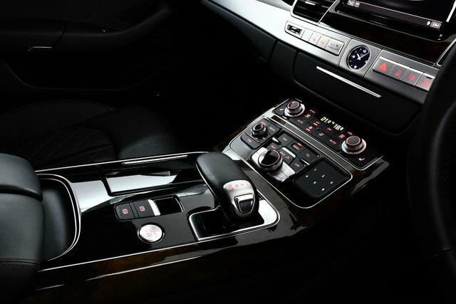 Audi A8 2015 65 3.0 Blue #33
